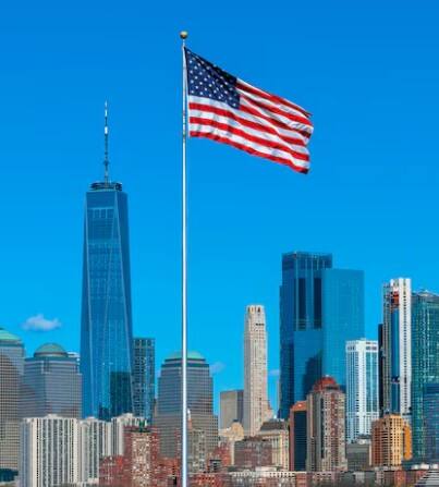 ਦੱਸ ਦਈਏ ਕਿ ਜਦੋਂ ਡੋਨਾਲਡ ਟਰੰਪ ਸੱਤਾ ਵਿੱਚ ਆਏ ਸੀ ਤਾਂ ਉਨ੍ਹਾਂ ਨੇ ਪ੍ਰਸਿੱਧੀ ਦੇ ਰਿਕਾਰਡ ਤੋੜ ਦਿੱਤੇ ਸੀ। ਹੁਣ YouGov ਦੇ ਇੱਕ ਸਰਵੇਖਣ ਤੋਂ ਪਤਾ ਲੱਗਾ ਹੈ ਕਿ ਉਨ੍ਹਾਂ ਦੀ ਪ੍ਰਸਿੱਧੀ ਤੇਜ਼ੀ ਨਾਲ ਘਟ ਰਹੀ ਹੈ। ਸਰਵੇਖਣ ਅਨੁਸਾਰ ਟਰੰਪ ਦੀ ਪ੍ਰਸਿੱਧੀ ਰੇਟਿੰਗ 100 ਦਿਨਾਂ ਵਿੱਚ ਰਿਕਾਰਡ 14% ਡਿੱਗ ਗਈ ਹੈ। ਉਨ੍ਹਾਂ ਦੀ ਪ੍ਰਵਾਨਗੀ ਰੇਟਿੰਗ 55% ਤੋਂ ਘਟ ਕੇ 41% ਰਹਿ ਗਈ ਹੈ। ਇਹ ਪਿਛਲੇ 70 ਸਾਲਾਂ ਵਿੱਚ ਪਹਿਲੇ 100 ਦਿਨਾਂ ਵਿੱਚ ਕਿਸੇ ਵੀ ਨਵੇਂ ਰਾਸ਼ਟਰਪਤੀ ਦੀ ਸਭ ਤੋਂ ਘੱਟ ਰੇਟਿੰਗ ਹੈ।