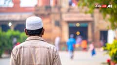 UP News: 'कृष्ण भेदभाव नहीं सिखाते', मंदिरों में मुसलमानों की एंट्री बैन पर क्या बोले मथुर-वृंदावन के पुजारी?