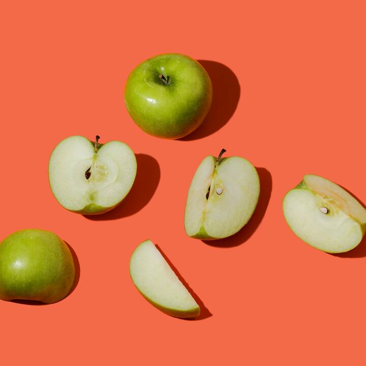 सफरचंद खाल्ल्याने प्रतिकारशक्ती देखील वाढते. रोगप्रतिकारक शक्ती सुधारली तर तुम्ही अनेक आजारांपासून लांब राहू शकता