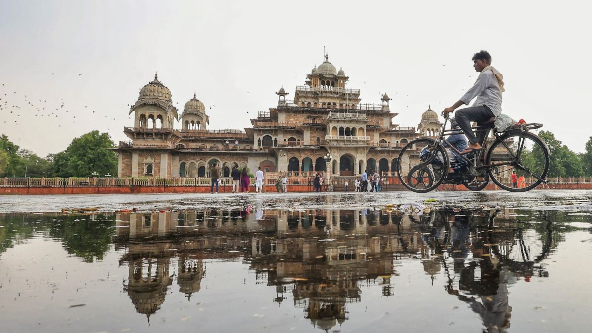 राजस्थान में आ गए बारिश वाले दिन! ओले भी पड़ सकते हैं, 21 जिलों में भीषण गर्मी से मिलेगी राहत
