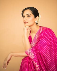 Manushi Chhillar Makes A Dazzling Entrance At WAVES Summit 2025 In Pink Saree