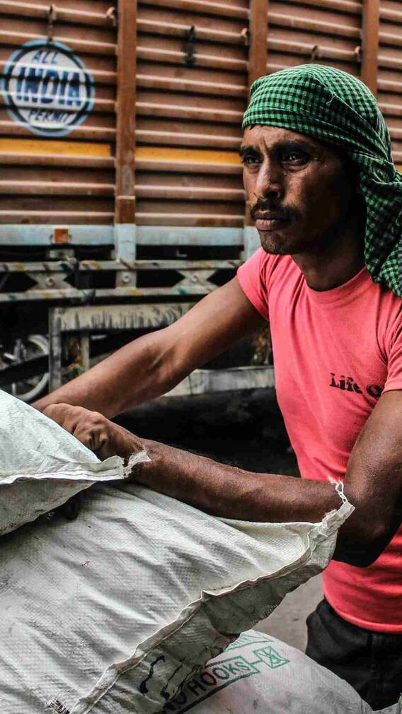 सबसे पहले कहां मनाया गया था लेबर डे