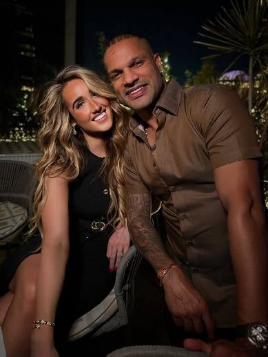 भारतीय क्रिकेट संघाचा माजी फलंदाज शिखर धवनने गुरुवारी एक मोठा खुलासा केला.