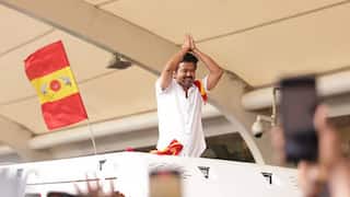 முதல் முறையாக செய்தியாளர்களைச் சந்தித்த விஜய் – தொண்டர்களுக்கு வைத்த அன்பு கோரிக்கை