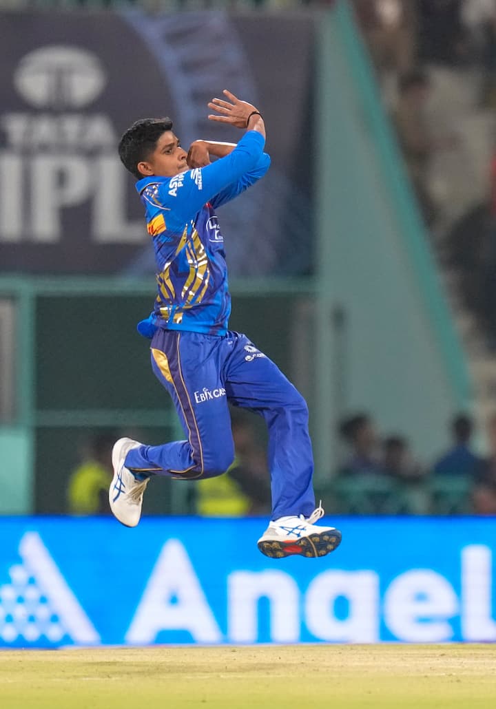  https:= Mumbai Indians bowler Vignesh Puthur ruled out of ipl 2025 due to injury Raghu Sharma comes as replacement rr vs mi