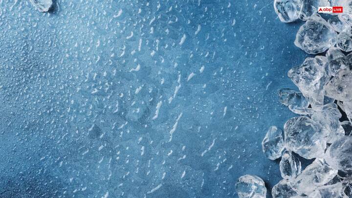 बर्फ डालने के फायदे - व्हिस्की की तीव्रता कम होती है, जिससे नए पीने वालों के लिए इसका स्वाद अधिक स्मूद लगता है. गर्मी में ऐसा करना आपके लिए काफी अच्छा हो सकता है. कुछ व्हिस्की में ठंडा करने से टैनिन्स या हार्श फ्लेवर कम हो जाते हैं.