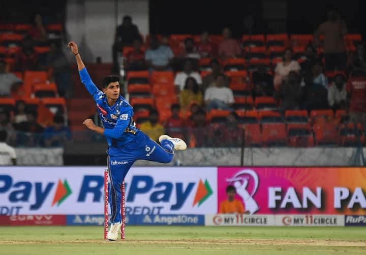  https:= Mumbai Indians bowler Vignesh Puthur ruled out of ipl 2025 due to injury Raghu Sharma comes as replacement rr vs mi
