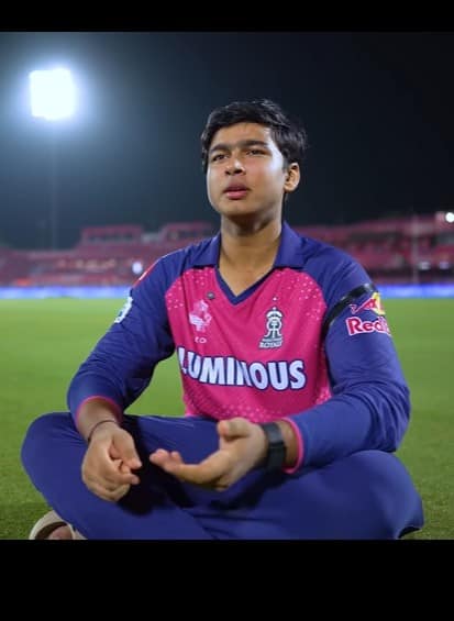 ਕਰੋੜਾਂ ਦੀ ਜਾਇਦਾਦ ਦੇ ਮਾਲਕ ਵੈਭਵ ਸੂਰਿਆਵੰਸ਼ੀ, IPL 'ਚ ਛੋਟੀ ਉਮਰੇ ਬਣਾਏ ਕਈ ਰਿਕਾਰਡ...