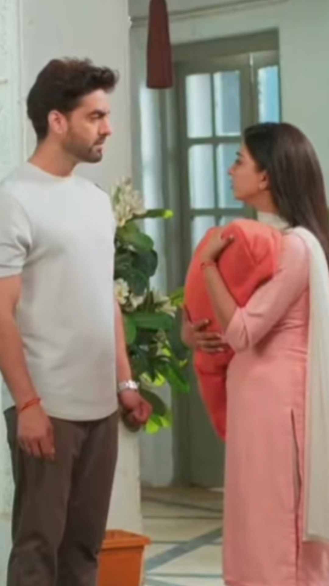 एक तरफ जहां अरमान पिंकी को लेकर पॉजेसिव हो गया है