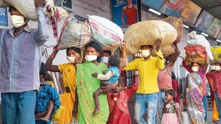 बता दें भारत में लाखों की संख्या में लोग अवैध तरीके से रह रहे हैं. इसीलिए सरकार ने नागरिकता साबित करने के इस्तेमाल होने वाले दस्तावेजों में बदलाव कर दिया है. ताकि हमें तरीके से भारत में रह रहे लोगों का पता लगाया जा सके. और उन्हें वापस भेजा जा सके.