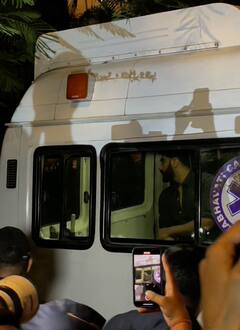 अनिल कपूर के घर पसरा मातम, खबर सुनते ही रानी मुखर्जी, जावेद अख्तर, अनुपम खेर सहित कई दिग्गज पहुंचे