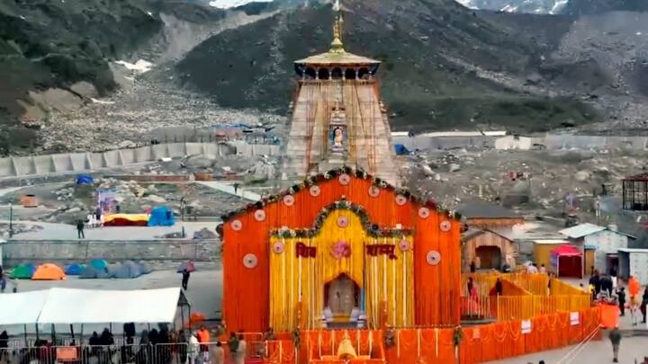 অক্ষয় তৃতীয়ার দিন দিঘায় জগন্নাথ ধামের উদ্বোধন হয়েছে। আর এবার শুক্রবার সকালে তীর্থযাত্রীদের জন্য খুলে গেল কেদারনাথের দরজা।