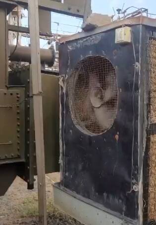 त्यामुळे उन्हाळ्यात ट्रान्सफॉर्मरचे तापमान नियंत्रित ठेवण्यासाठी कुलरचे वापर सुरू आहे.