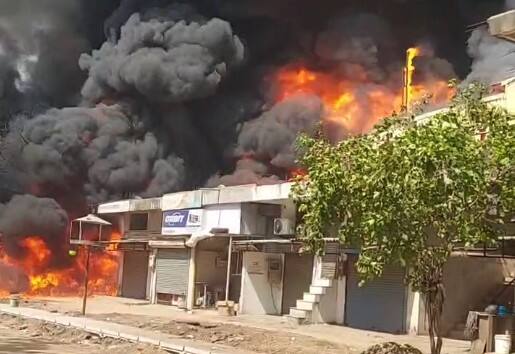 Massive fire breaks out in Vatva GIDC more than 15 fire department vehicles On the spot Ahmedabad: વટવા GIDCમાં ભયંકર આગ, 15થી વધુ ફાયર વિભાગની ગાડીઓ ઘટનાસ્થળે