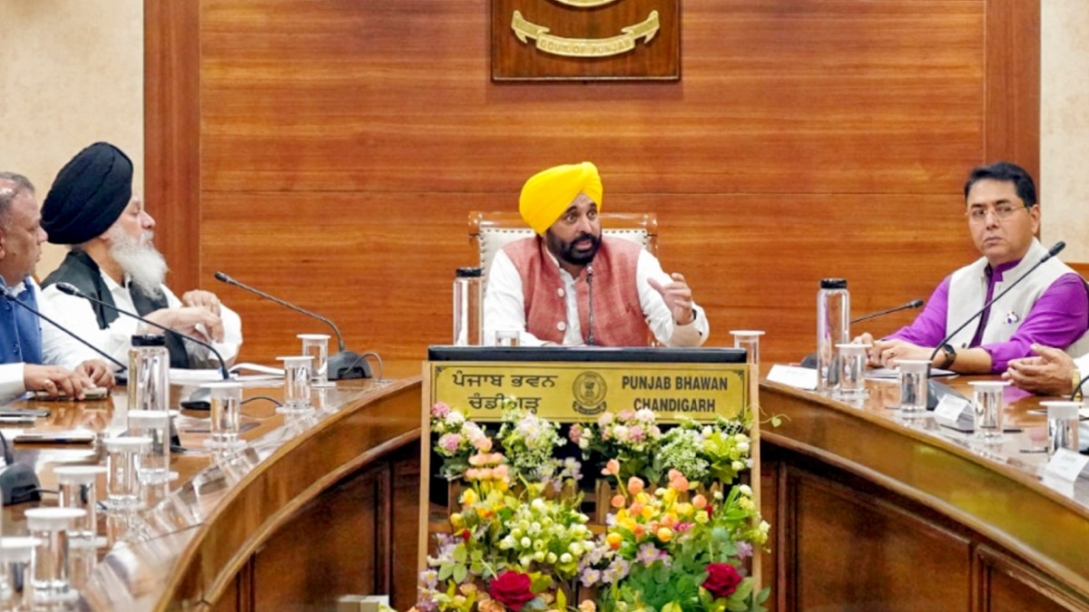 पानी के मुद्दे पर CM मान ने की सर्वदलीय बैठक, बोले, ‘यह मुद्दा पंजाब की जीवन रेखा से जुड़ा है’