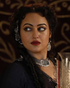 Sonakshi Sinha Shares Unseen BTS Moments From Sanjay Leela Bhansali’s Heeramandi, See Pics