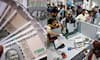 8th Pay Commission: સરકારી કર્મચારીઓના પગારમાં કેટલો થશે વધારો, કેંદ્ર સરકારની શું છે તૈયારી  