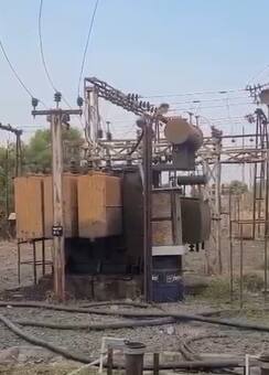 वाढत्या तापमानामुळे विद्युत उपकेंद्रातील ट्रान्सफॉर्मरचे तापमान नियंत्रित ठेवण्यासाठी कुलरची व्यवस्था करण्यात आली आहे.