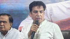 'दिल्ली की नाकामी छुपाने के लिए BJP...', देवेंद्र यादव का CM रेखा गुप्ता पर बड़ा आरोप