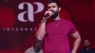 Vijay Deverakonda: విజయ్ దేవరకొండకు షాక్ - ఎస్సీ, ఎస్టీ అట్రాసిటీ కేసు నమోదు చేయాలని కంప్లైంట్.. అసలు కారణం ఏంటంటే?