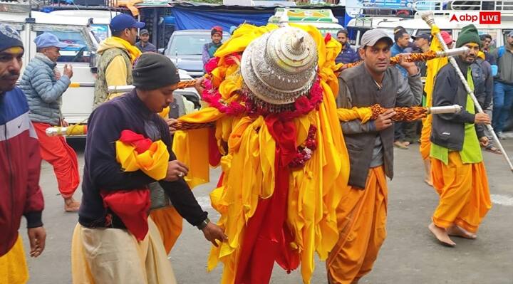 बाबा तुंगनाथ के कपाट खुलते ही क्षेत्र में धार्मिक उत्साह का वातावरण बन गया. श्रद्धालुओं ने तुंगनाथ की पवित्र भूमि पर माथा टेककर पुण्य लाभ लिया और आगामी चारधाम यात्रा की सफलता एवं शुभता की कामना की.