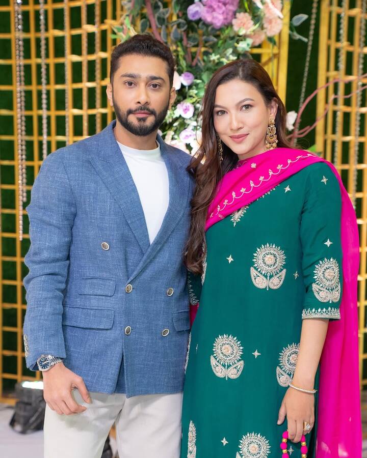 Now this star couple is going to become parents for the second time. Both of them had given this good reuse to the fans by doing a video on social media.