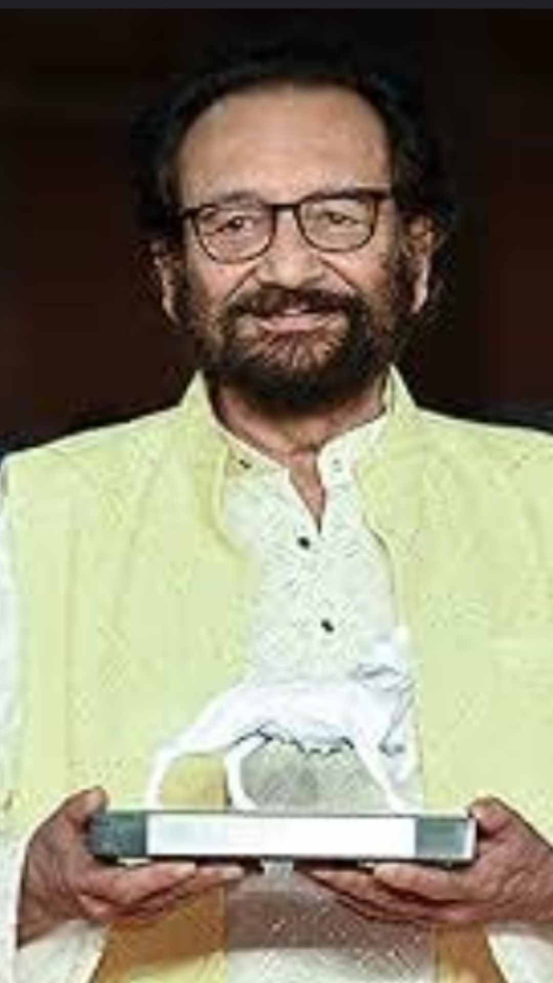 उन्हें पद्मश्नी से सम्मानित भी किया जा चुका है