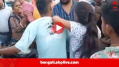 প্রেমিকার সঙ্গে রেস্তরাঁয় চাউমিন খাচ্ছিলেন তরুণ, দেখতে পেয়ে যুগলকে জুতোপেটা করলেন মা-বাবা