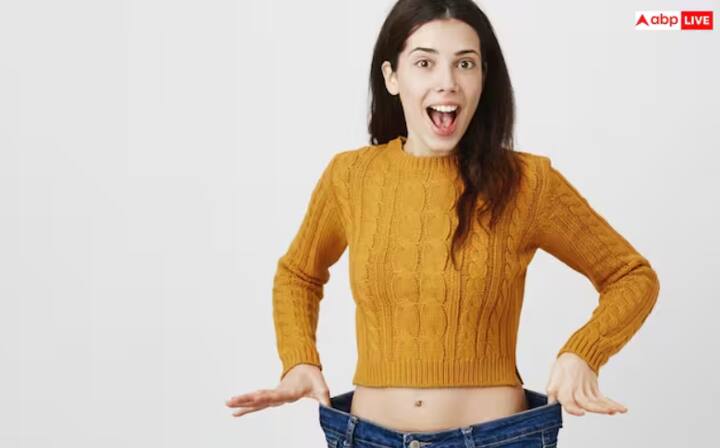 ਭਾਰ ਘਟਾਉਣ ਵਿੱਚ ਮਦਦਗਾਰ - ਸ਼ਹਿਤੂਤ ਦੇ ਪੱਤੇ ਮੈਟਾਬੋਲਿਜ਼ਮ ਨੂੰ ਤੇਜ਼ ਕਰਦੇ ਹਨ ਅਤੇ ਸਰੀਰ ਵਿੱਚ ਚਰਬੀ ਜਮ੍ਹਾਂ ਹੋਣ ਤੋਂ ਰੋਕਦੇ ਹਨ। ਜੇਕਰ ਤੁਸੀਂ ਭਾਰ ਘਟਾਉਣਾ ਚਾਹੁੰਦੇ ਹੋ, ਤਾਂ ਸਵੇਰੇ ਜਲਦੀ 3-4 ਪੱਤੇ ਚਬਾਉਣਾ ਮਦਦਗਾਰ ਹੋ ਸਕਦਾ ਹੈ।