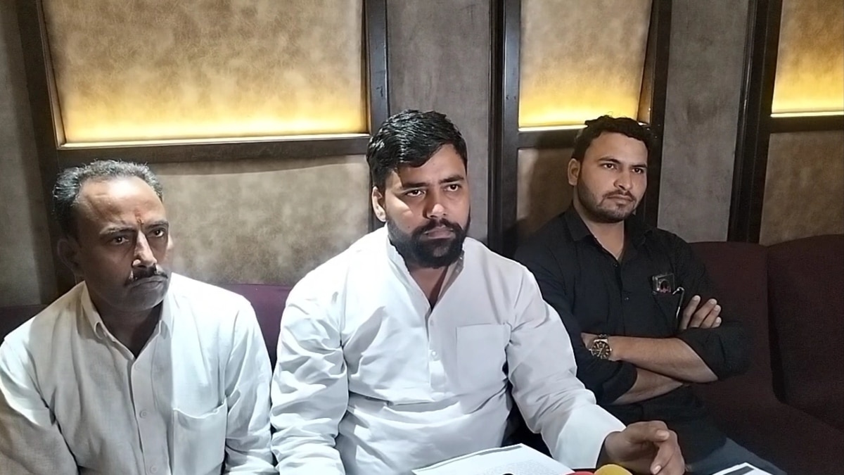 राकेश टिकैत के विरोध में उतरा ये किसान संगठन, कहा- खालिस्तानियों से है इनका संबंध