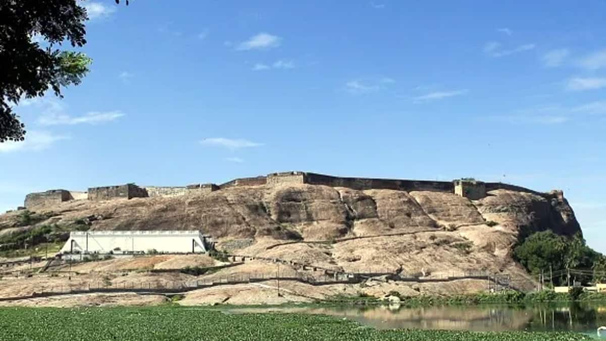 திண்டுக்கல்லில் பார்ப்பதற்கு இவ்வளவு இடங்கள் இருக்கா ? பலரும் அறியாத சுற்றுலா தலங்கள்...!