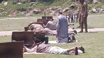 Pakistan: పీవోకేలో ప్రజల్ని బలివ్వడానికి పాకిస్తాన్ కుట్ర - పౌరులకు మిలటరీ ట్రైనింగ్ - వీడియోలు వైరల్