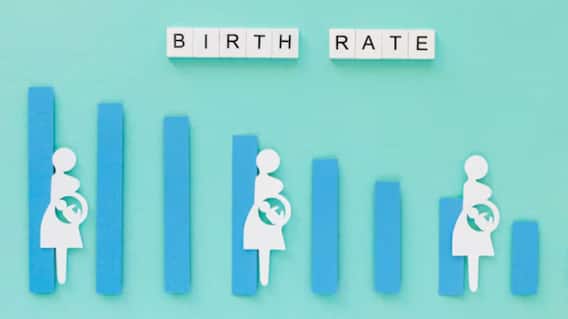 Falling Birth Rate : ‘ঠেকানো যাবে না মানবসভ্যতার বিলুপ্তি’, কয়টি করে সন্তান নেওয়া উচিত, জানালেন বিজ্ঞানীরা