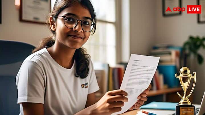 नतीजे जारी होने के बाद आप इसे Cbse.gov.in, result.cbse.nic.in जैसी वेबसाइट्स पर आसानी से देख सकते हैं. रुझानों को देखते हुए संभावना है कि मई के मध्य तक बोर्ड अपने नतीजों की घोषणा कर सकता है.