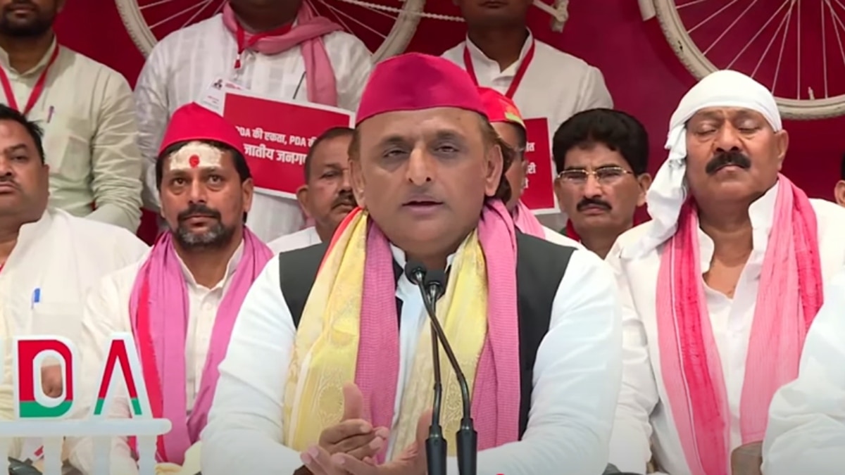 धर्म संसद में हिन्दू राष्ट्र के ऐलान पर अखिलेश यादव की प्रतिक्रिया, बताया बेबुनियादी सवाल
