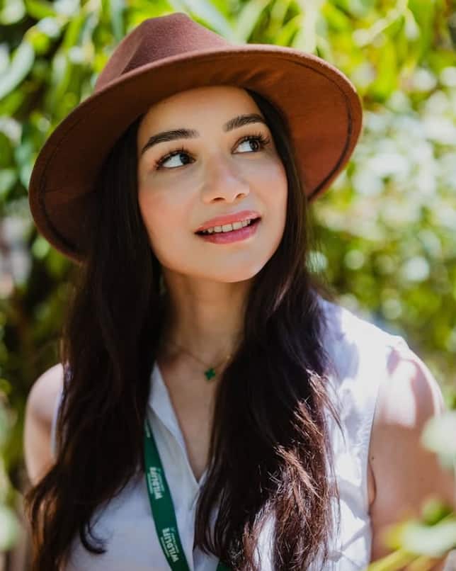 फिल्मफेयर के नजदीकी सूत्रों के मुताबिक, सारा और सिद्धांत एक-दूसरे के साथ ज्यादा से ज्यादा समय बिता रहे हैं. दोनों के बीच नजदीकियां बढ़ रही हैं. दोनों को एक-दूसरे का साथ अच्छा लग रहा है.