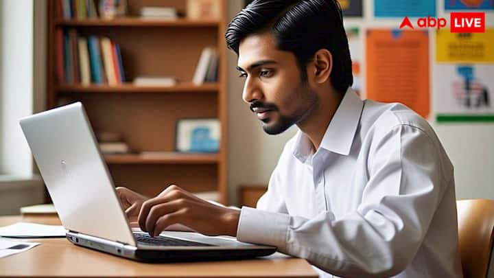 सूत्रों की मानें तो एग्जाम शीट का मूल्यांकन अब खत्म होने वाला है इसलिए रिजल्ट आने में अभी एक से डेढ़ हफ्ते का वक्त और लग सकता है.