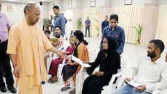 प्रतापगढ़ के कुंडा से लखनऊ पहुंचीं महिलाओं ने की शिकायत, सीएम योगी बोले- इनको बख्शेंगे नहीं