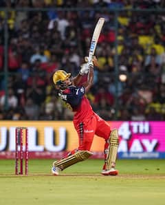IPL में सबसे तेज अर्धशतक लगाने वाले 5 बल्लेबाज, RCB के रोमारियो शेफर्ड ने 14 गेंद में जड़ी फिफ्टी