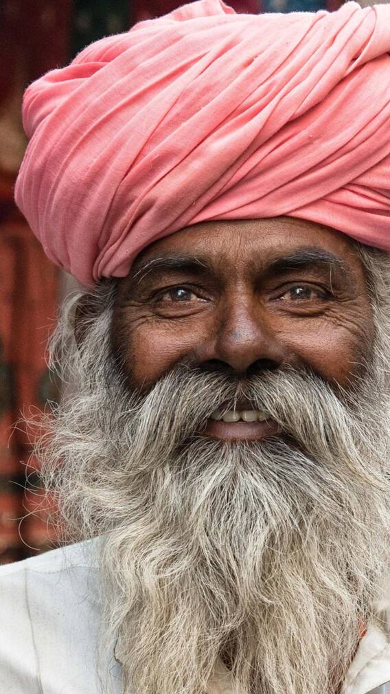 इन लोगों को नहीं रखनी चाहिए लंबी दाढ़ी?