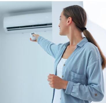 ਜੇਕਰ ਤੁਸੀਂ ਰਿਮੋਟ ਦੀ ਬਜਾਏ ਸਿੱਧੇ ਮੇਨ ਸਵਿੱਚ ਤੋਂ AC ਬੰਦ ਕਰਨ ਦੀ ਗਲਤੀ ਕਰ ਰਹੇ ਹੋ, ਤਾਂ ਅਜਿਹਾ ਕਰਨ ਨਾਲ ਤੁਹਾਡੇ ਏਸੀ ਦੇ ਕੂਲਿੰਗ ਸਿਸਟਮ ਨੂੰ ਨੁਕਸਾਨ ਪਹੁੰਚ ਸਕਦਾ ਹੈ।