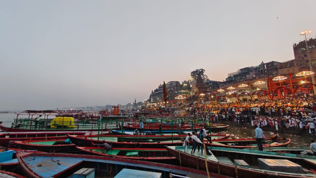 वाराणसी में गंगा नदी में सफाई के बाद एक और बड़ी समस्या, वैज्ञानिक भी जता चुके हैं चिंता