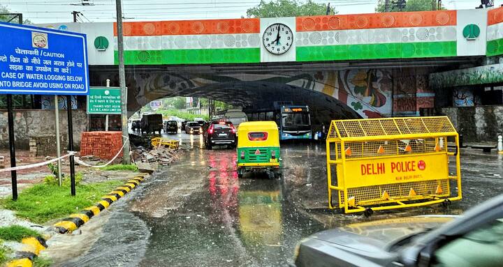 দক্ষিণ-পশ্চিম রাজস্থান এবং উত্তর পূর্ব রাজস্থানে ঘূর্ণাবর্ত। উত্তর বাংলাদেশ ও সংলগ্ন এলাকায় রয়েছে আরও একটি ঘূর্ণাবর্ত । গাঙ্গেয় পশ্চিমবঙ্গের উত্তরভাগে রয়েছে আরও একটি ঘূর্ণাবর্ত। উত্তর আসাম এবং মারাঠাওয়াড়া তে ঘূর্নাবর্ত। উত্তরপ্রদেশেও রয়েছে ঘূর্ণাবর্ত। নিম্নচাপ অক্ষরেখার দাপট।