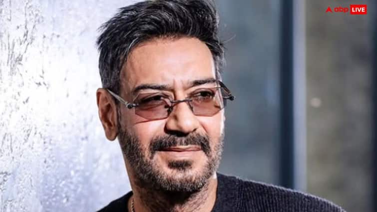 'वो जमीन पर लेटकर रोने लगा', जब Ajay Devgn को फिल्म की स्क्रिप्ट सुनाते हुए इमोशनल हो गया डायरेक्टर When film director started crying during narration in front of raid 2 actor Ajay Devgn 'वो जमीन पर लेटकर रोने लगा', जब Ajay Devgn को फिल्म की स्क्रिप्ट सुनाते हुए इमोशनल हो गया डायरेक्टर