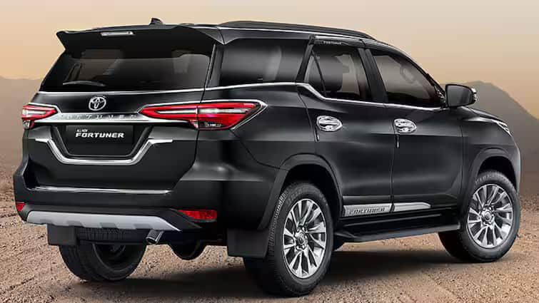 Toyota Fortuner Hybrid vs Diesel: Which One Should You Buy?