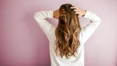 Hair Care Tips: চুলের ভালর জন্য রোজ শ্যাম্পু করা জরুরি, কিন্তু সঠিক ভাবে যত্ন নিচ্ছেন তো? নইলে বাড়বে বিপদ