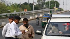 Want To Resolve Your Traffic Challan Case Easily In Delhi? Here's How You Can
