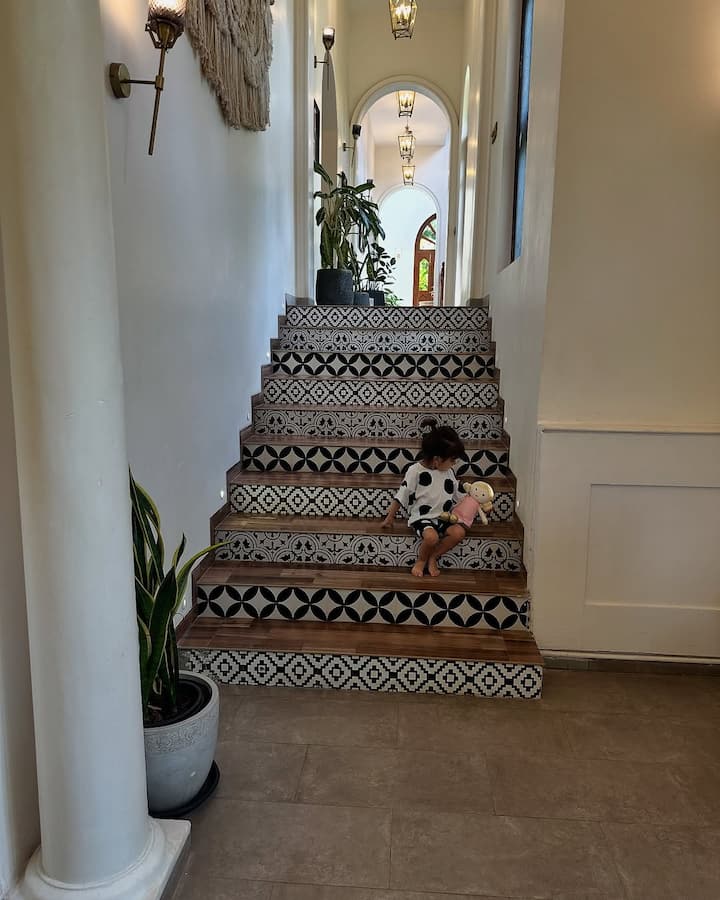 Bipasha also shared a lot of pictures of daughter Devi. In the caption of photos, he wrote- Moment of Goa.