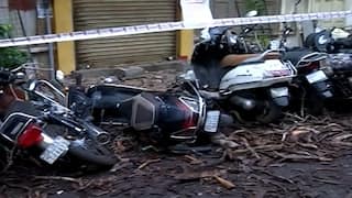 Gujarat Rain Live Updates:  અમદાવાદમાં તેજ પવનના કારણે 75 સ્થળે વૃક્ષો ધરાશાયી, 15થી વધુ વાહનોને થયું નુકસાન