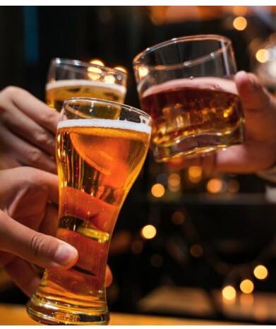 ਪੰਜਾਬ 'ਚ ਸ਼ਰਾਬ ਦੀਆਂ ਕੀਮਤਾਂ ਨੂੰ ਲੈ ਮੱਚਿਆ ਹੰਗਾਮਾ! ਜਾਣੋ ਟੈਂਸ਼ਨ 'ਚ ਕਿਉਂ ਆਏ ਠੇਕੇਦਾਰ...?